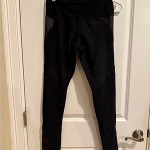 Mondetta Black Performance Leggings